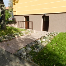 Žel&aacute;tovsk&aacute; (7)